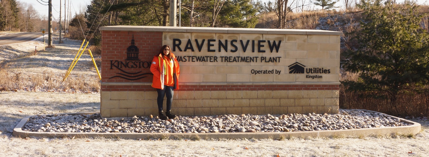 Our visitor from Trinidad poses in front of the Ravensview sign.