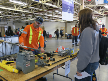 Corporate-Responsibility-Trades-Day-2022-367x275.png